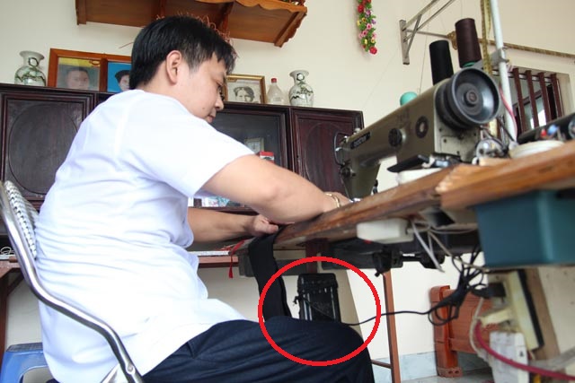 Chàng thợ may amp;#34;không chânamp;#34; với mong muốn được dạy nghề miễn phí cho người khuyết tật - 5