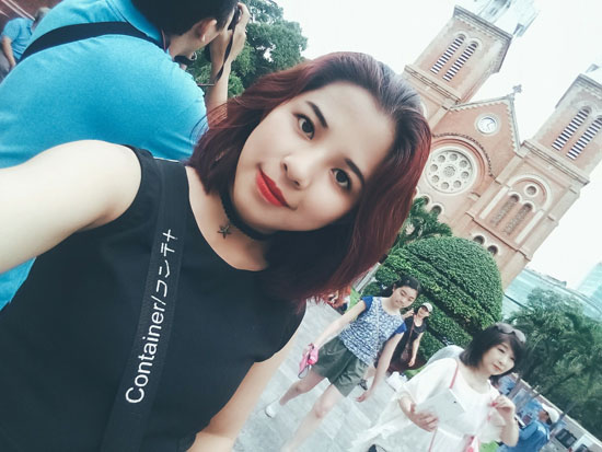 Chị tham gia Bạn muốn hẹn hò nhưng em gái lại là người “gây bão” - 12