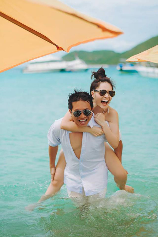 amp;#34;Tan chảyamp;#34; với bộ ảnh ngọt ngào nhân 5 năm ngày cưới của Di Băng và chồng đại gia - 8