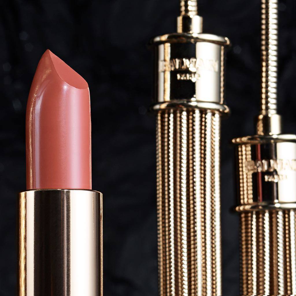 Quên son Louboutin đi, son Balmain thần thánh bây giờ mới là đẳng cấp - 2