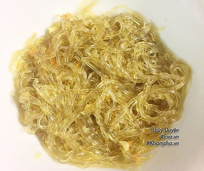 Tự nấu miến gà măng mọc cho bữa sáng ngon khó cưỡng - 10