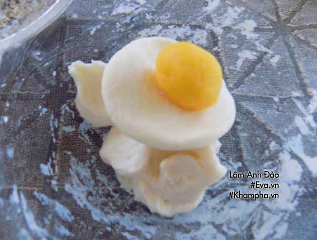 Cách làm bánh rán nhân đậu xanh thơm ngon đơn giản tại nhà - 5