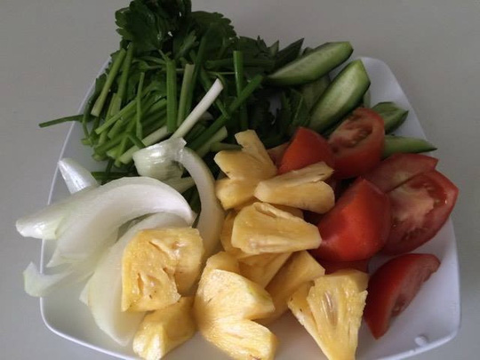 Bật mí 2 cách làm sườn xào chua ngọt đúng chuẩn màu đẹp, thịt mềm tốn cơm vô cùng - 10