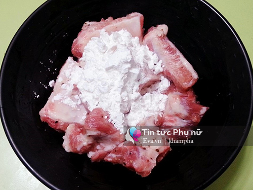 Bật mí 2 cách làm sườn xào chua ngọt đúng chuẩn màu đẹp, thịt mềm tốn cơm vô cùng - 3