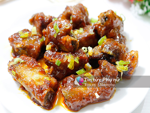 Bật mí 2 cách làm sườn xào chua ngọt đúng chuẩn màu đẹp, thịt mềm tốn cơm vô cùng - 7