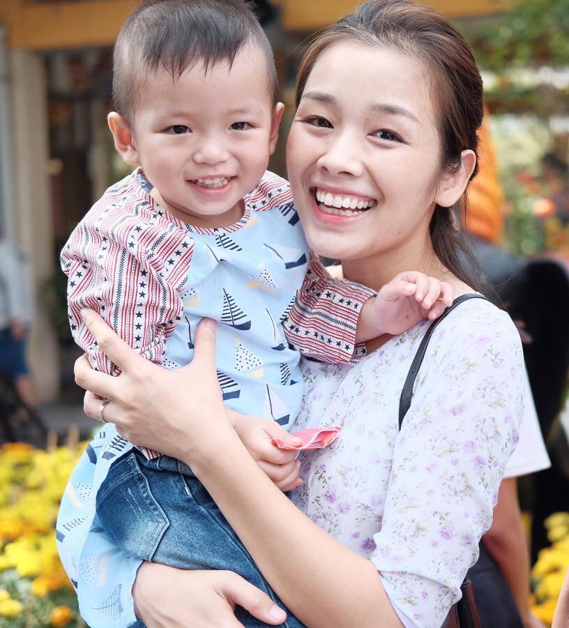 Phát ngôn amp;#34;gây bãoamp;#34; của mẹ 8x: amp;#34;Lười dạy con mới phó mặc con mình cho trường quốc tếamp;#34; - 3