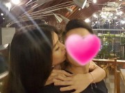 Làng sao - Tiêu Châu Như Quỳnh lần đầu khoe ảnh tình cảm bên bạn trai giấu mặt