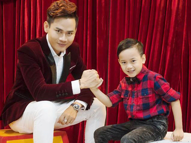 MC Hồng Phúc từng như sống trong địa ngục, khóc đến rạc người khi chữa bệnh cho con