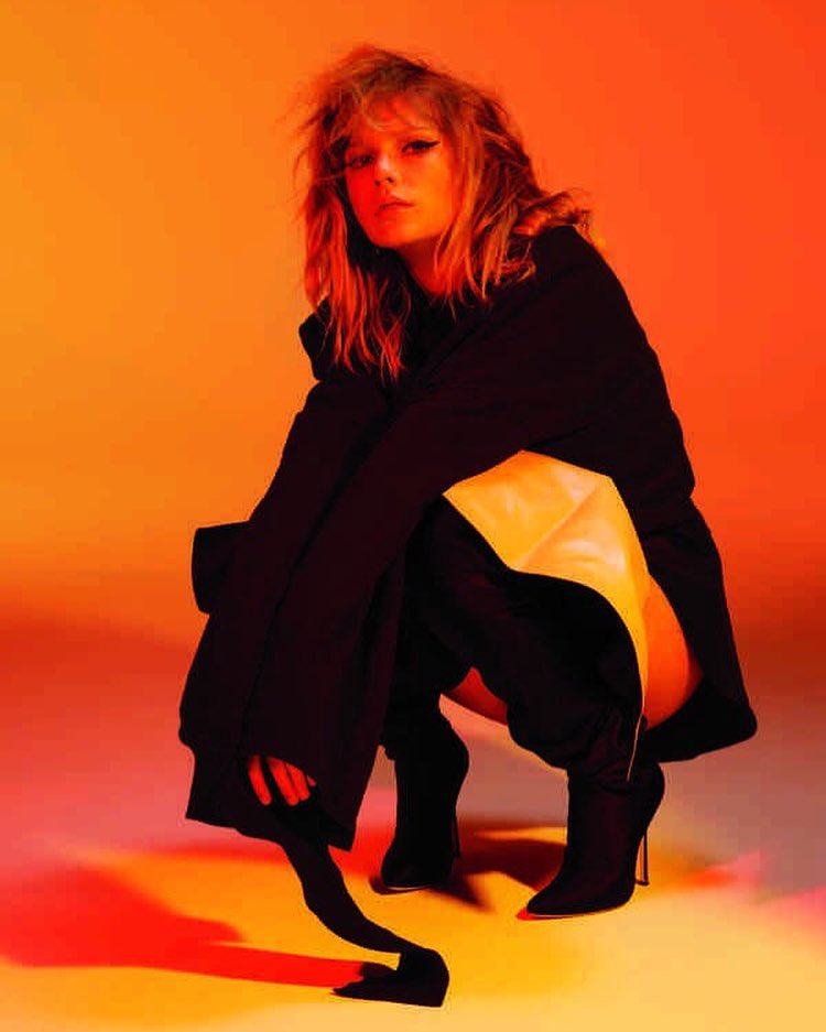 Gu thời trang đỉnh cao và đắt đỏ của Xà Nữ Vương Taylor Swift ngày lột xác - 8