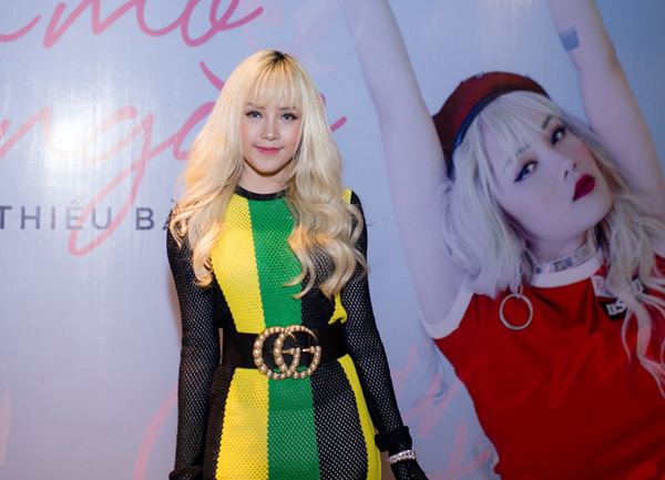 Thiều Bảo Trâm kể khổ, than thở việc chị gái không trả tiền cát-xê thời còn chung nhóm - 1