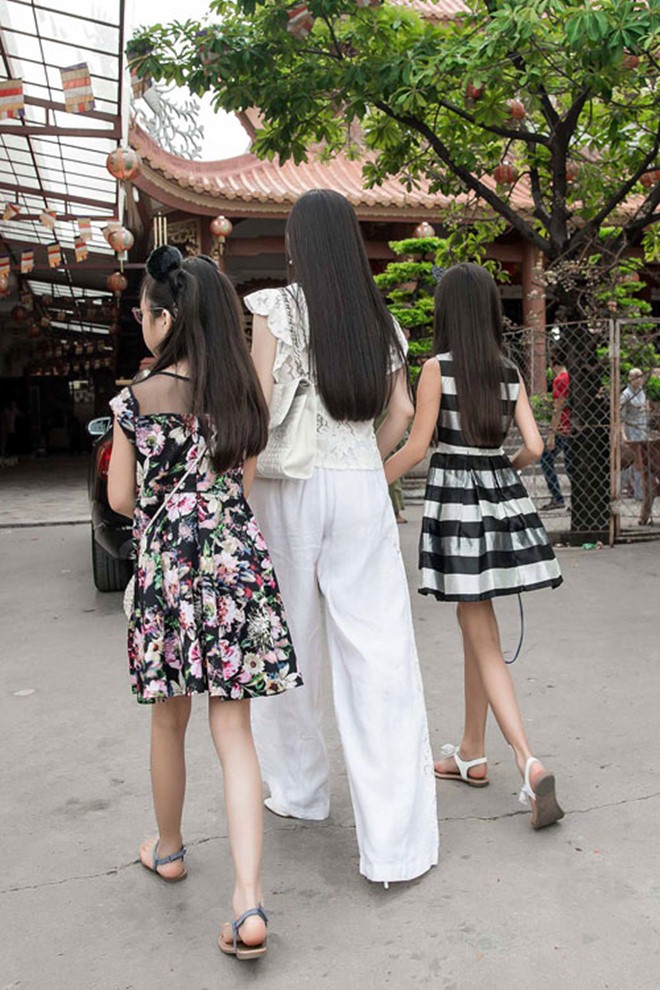 Em gái tỷ phú của Cẩm Ly: amp;#34;Thần tàiamp;#34; khôn khéo của chồng giàu, amp;#34;vệ sĩamp;#34; mạnh mẽ của con - 10