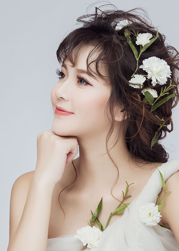 Hotgirl dân tộc mang bầu 6 tháng vẫn amp;#34;đẹp vạn người mêamp;#34;, được chồng chiều như công chúa - 2