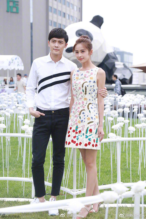 Ngôi sao 24/7: Tối muộn, Chung Hân Đồng đeo khẩu trang đến viện thẩm mỹ đại tu nhan sắc - 5