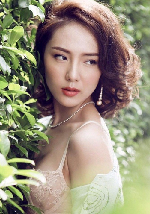 Nhìn loạt ảnh của các sao Việt này, ai nghĩ họ cùng tuổi nhau cơ chứ - 9