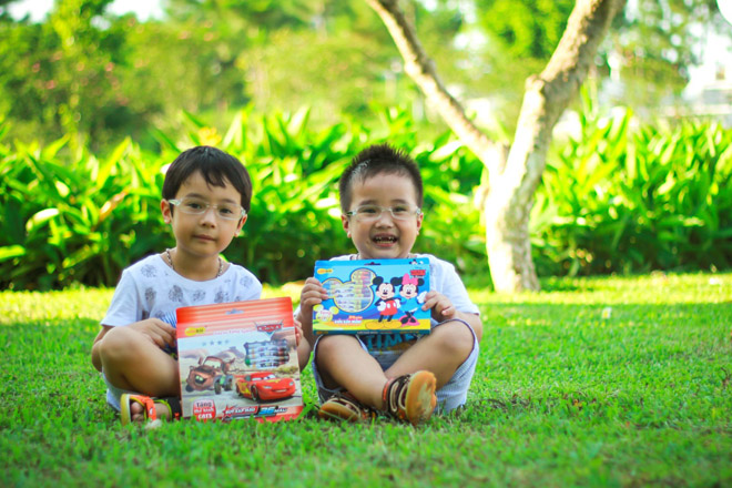 Các bậc phụ huynh “săn” bộ đồ dùng học tập có hình nhân vật Disney tặng con - 4