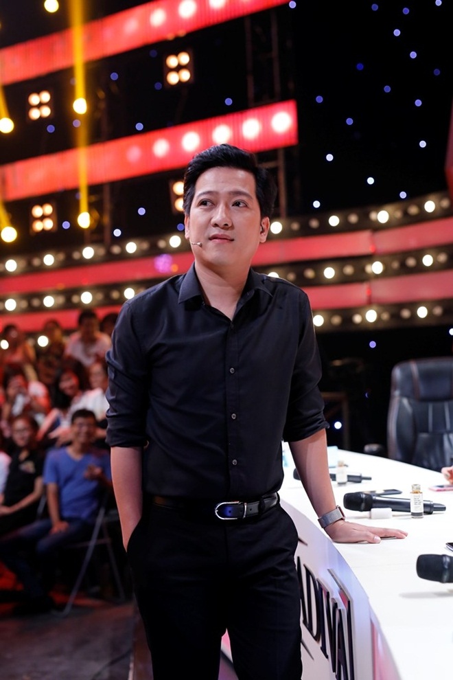 Biến mất quá lâu trước khán giả, Vân Quang Long lộ diện cùng vợ đẹp sau 15 năm kín tiếng - 11