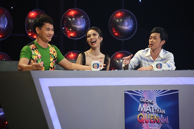 Phản ứng của Hoài Linh khi bị Xuân Bắc chê xấu trai - 2