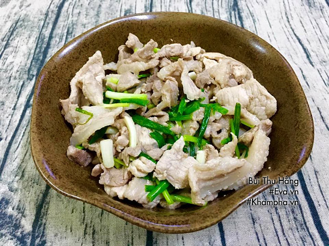 Bữa cơm chiều hấp dẫn với nhiều món ngon - 2