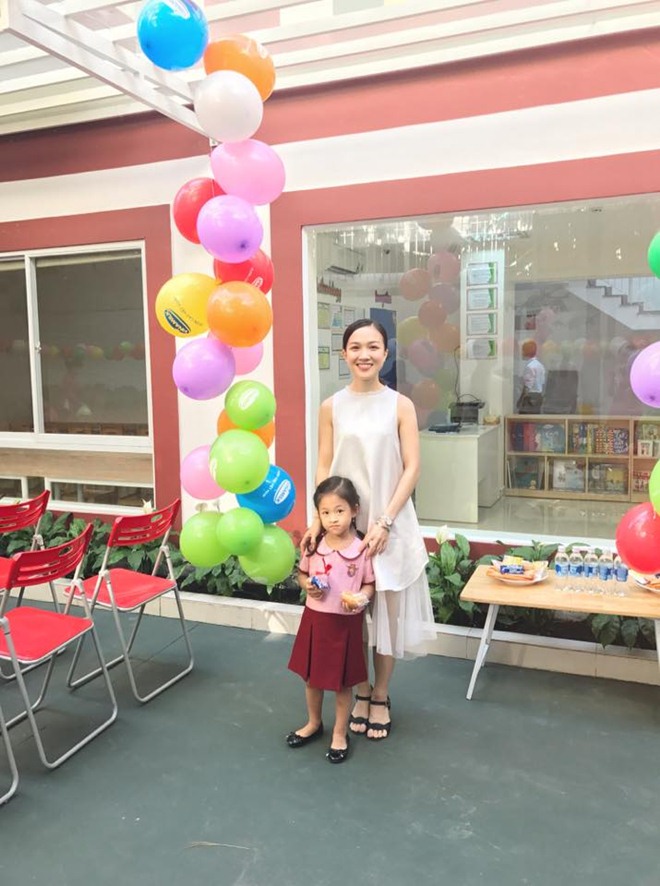 Sao Việt rào rào khoe ảnh đưa con yêu đi khai giảng năm học mới - 17