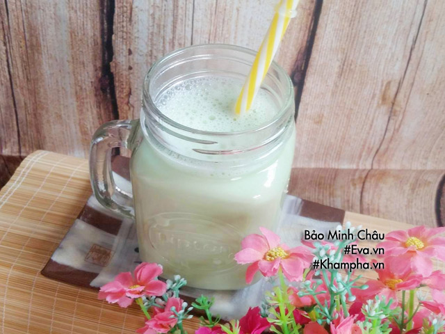 Cách làm sữa đậu nành lá dứa thơm lừng bổ dưỡng cho bữa sáng