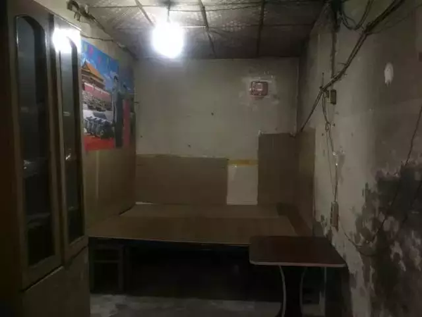 Thuê phải nhà vừa bẩn vừa tối, chàng hotboy quyết ra tay sửa lại đẹp mỹ mãn - 2