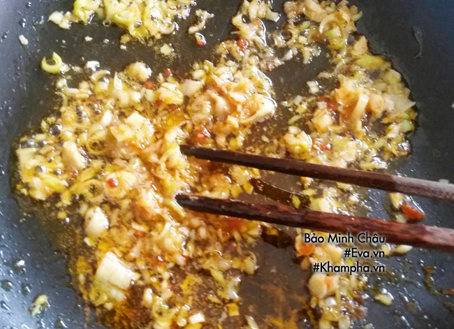 Ếch xào sa tế ngon tê đầu lưỡi, các amp;#34;tín đồamp;#34; của món ếch không thể bỏ qua - 5