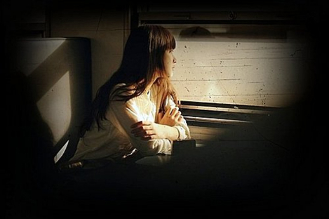 Thuật nhìn người - Bí kíp amp;#34;bắt bàiamp;#34; người đối diện qua những thói quen - 6