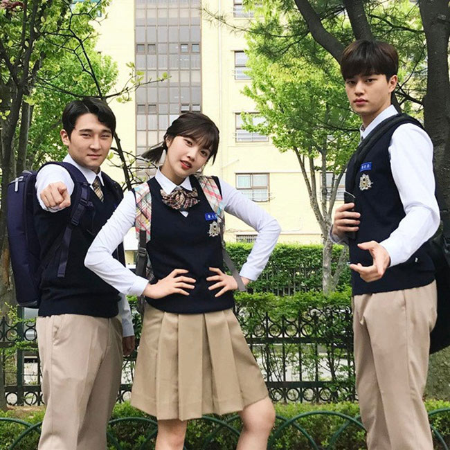 Thuật nhìn người - Bí kíp amp;#34;bắt bàiamp;#34; người đối diện qua những thói quen - 3