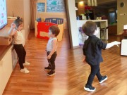 Nhà đẹp - Bất ngờ với nhà sang gọn gàng như "không hề có trẻ con" của Elly Trần