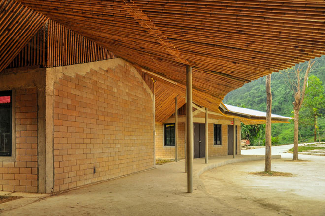 Trường tiểu học của GS Ngô Bảo Châu: Bông hoa nở rộ giữa núi rừng Lũng Luông - 4