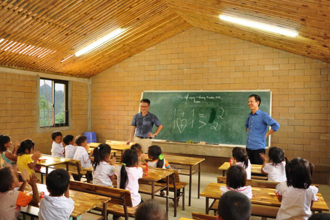 Trường tiểu học của GS Ngô Bảo Châu: Bông hoa nở rộ giữa núi rừng Lũng Luông - 9