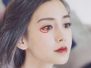 Làm đẹp - Dán mi lệch: hot trend mới lạ của Angela Baby khiến mắt to tròn long lanh cực thu hút