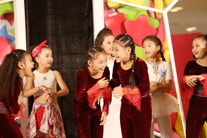 Cặp đôi Thái Trinh - Quang Đăng vừa quyền lực vừa đáng yêu khi ngồi ghế nóng chung kết - 11