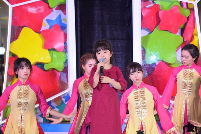 Cặp đôi Thái Trinh - Quang Đăng vừa quyền lực vừa đáng yêu khi ngồi ghế nóng chung kết - 10