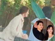 Làng sao - Bắt gặp Song Hye Kyo tận hưởng cuộc sống độc thân, tranh thủ tụ tập bạn bè