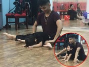 Làng sao - Sao Việt 24h: Con trai Khánh Thi – Phan Hiển mới 26 tháng tuổi đã chịu đau tập ép dẻo