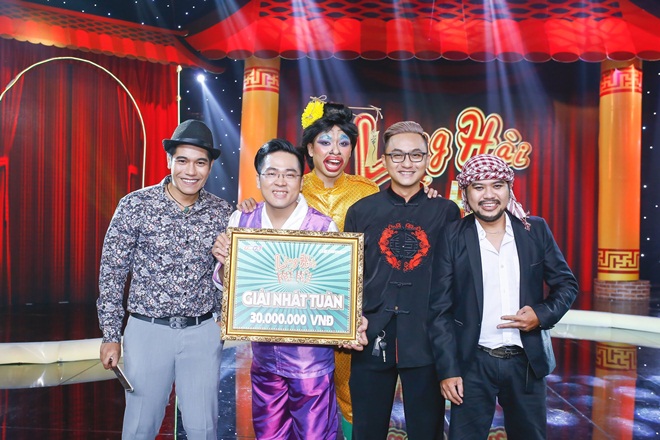 Xúc động, diễn viên bị suy thận giai đoạn cuối vẫn xuất hiện trên màn hình trong đêm thi - 10