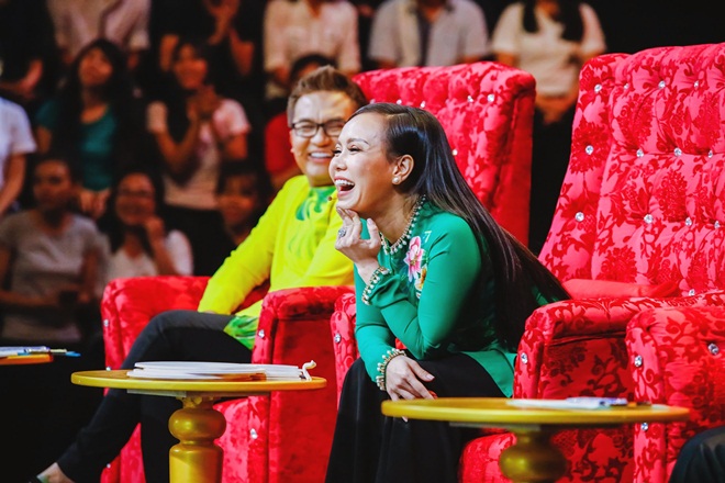 Xúc động, diễn viên bị suy thận giai đoạn cuối vẫn xuất hiện trên màn hình trong đêm thi - 7