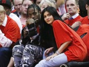 Làng sao - Khó tin trước vẻ ngoài của chàng trai là bố đứa trẻ trong bụng em út nhà Kim Kardashian