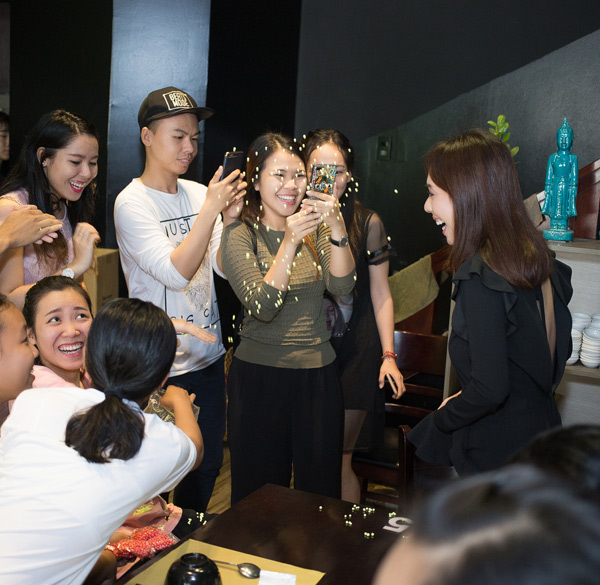 Tự nhận không phải soái ca, Tiến Luật vẫn tổ chức sinh nhật cho vợ đầy ngọt ngào - 4