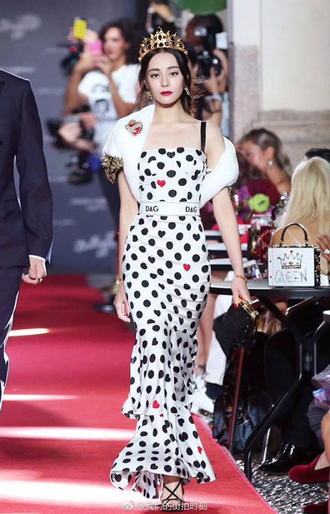 Sau 3 năm ly hôn, Vương Phi và Lý Á Bằng vẫn có thể ngồi lại bên nhau nói cười - 6