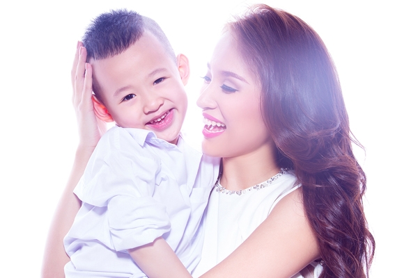 Đây chính là 4 amp;#39;ông bố, bà mẹ quốc dânamp;#39; showbiz Việt chiến đấu đến cùng khi con mắc bệnh - 8