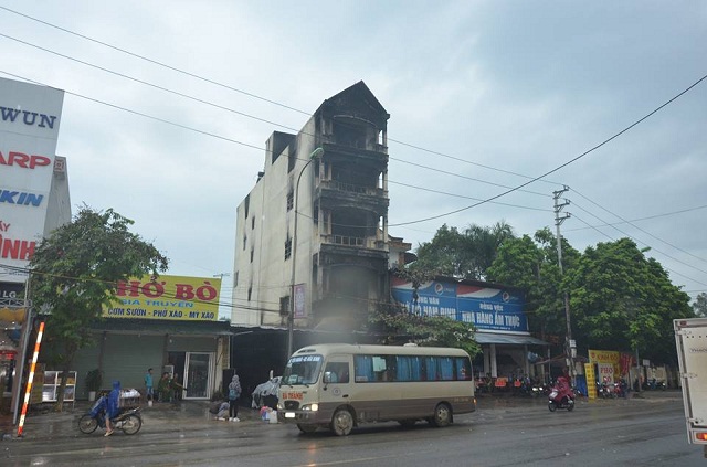 Cháy nhà HN, 2 bé gái tử vong: “Tiếng kêu của trẻ lịm dần, mọi người đành bất lực” - 1