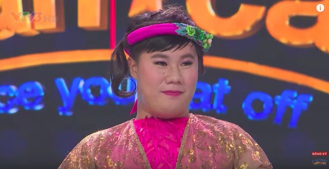 Hành động gây nức lòng của Việt Hương tại Bước nhảy ngàn cân tối 24/9 - 14