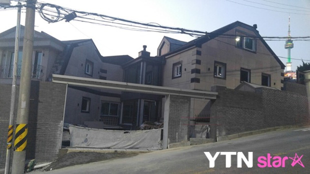 Vừa thảnh thơi đi chơi, Kim Tae Hee - Bi Rain vừa gấp rút tu sửa biệt thự 100 tỷ - 4