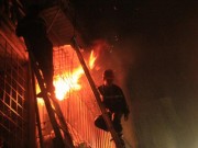 Tin tức - Vụ cháy nhà ở Hà Nội, 2 bé gái tử vong : Những nỗi đau bởi “chuồng cọp”