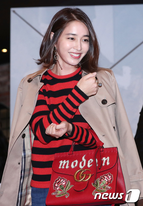 Ngôi sao 24/7: Rớt hạng Nhân vật quyền lực, Joong Ki - Hye Kyo chẳng bận tâm chỉ lo cưới - 6