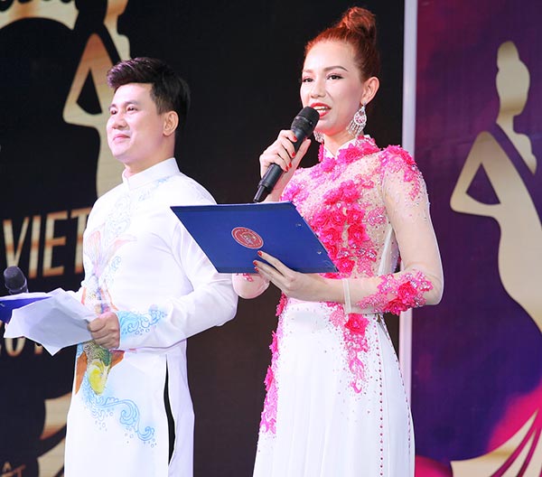 amp;#34;Gái một conamp;#34; Quỳnh Chi nổi bật bên dàn giám khảo nam nổi tiếng - 11