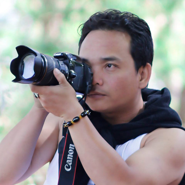 Hơn 10 năm, anh chồng làm trăm bài thơ tặng vợ chứng minh tình yêu trọn vẹn - 2