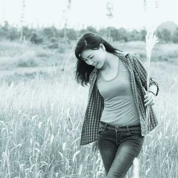 Hơn 10 năm, anh chồng làm trăm bài thơ tặng vợ chứng minh tình yêu trọn vẹn - 1